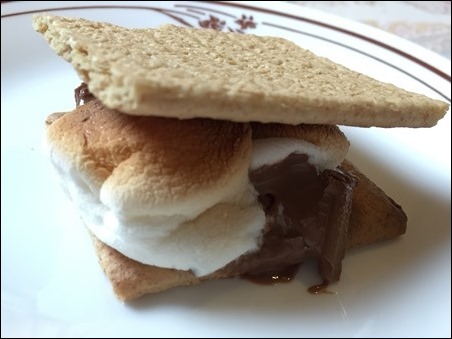 Lazy Time and S'mores Day 